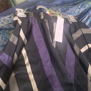 Bcbg skirt black purple